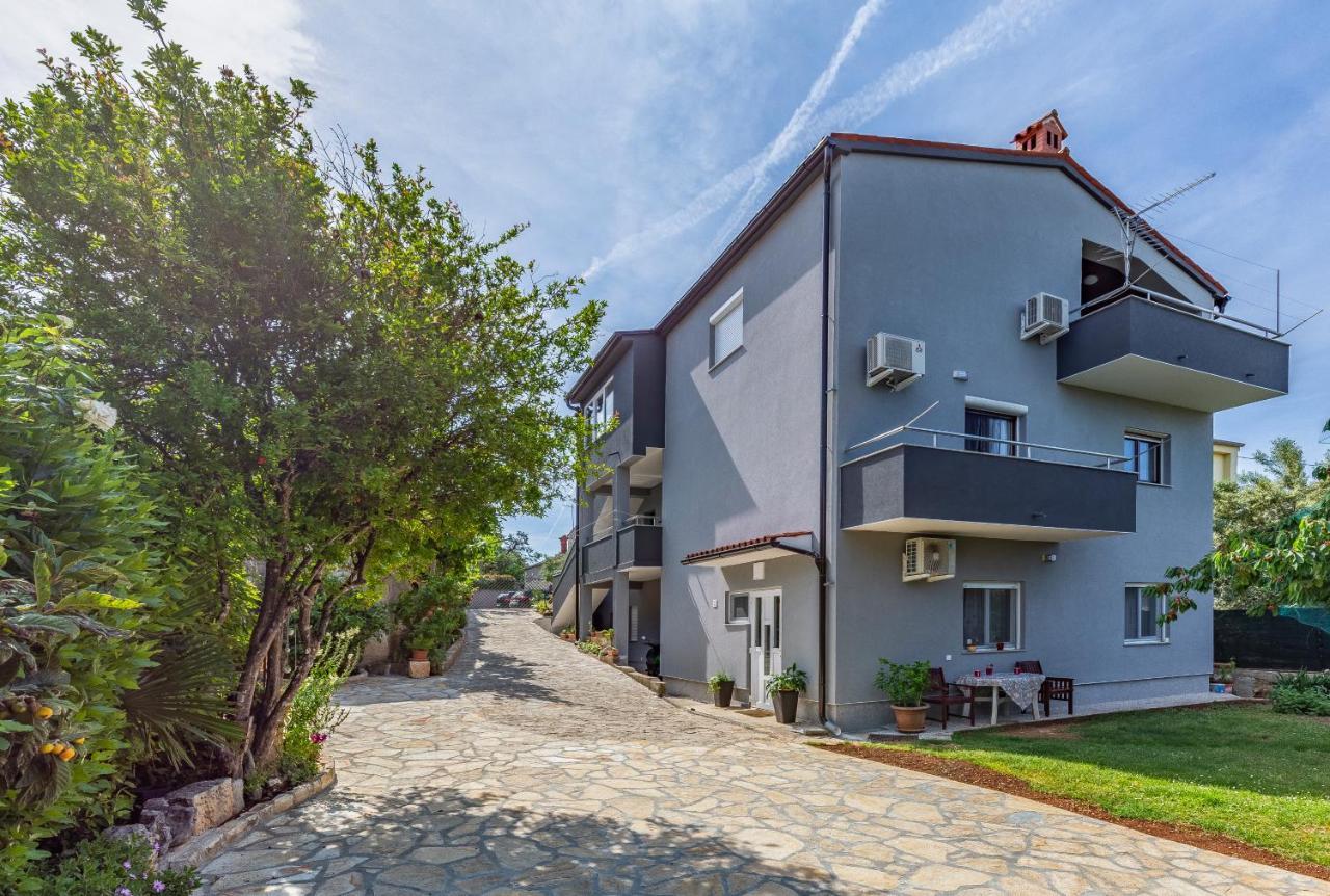 Apartment Lorencin Milka Medulin Bagian luar foto