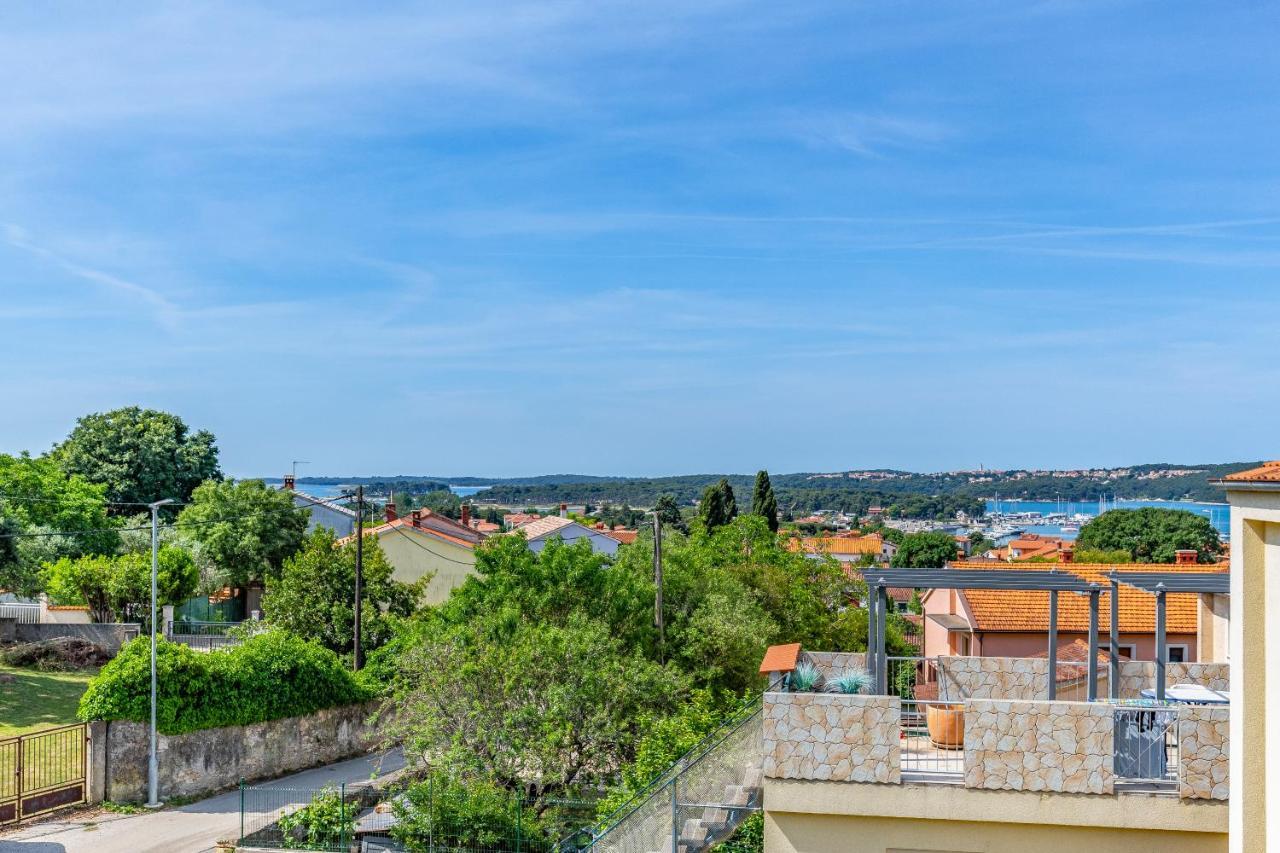 Apartment Lorencin Milka Medulin Bagian luar foto