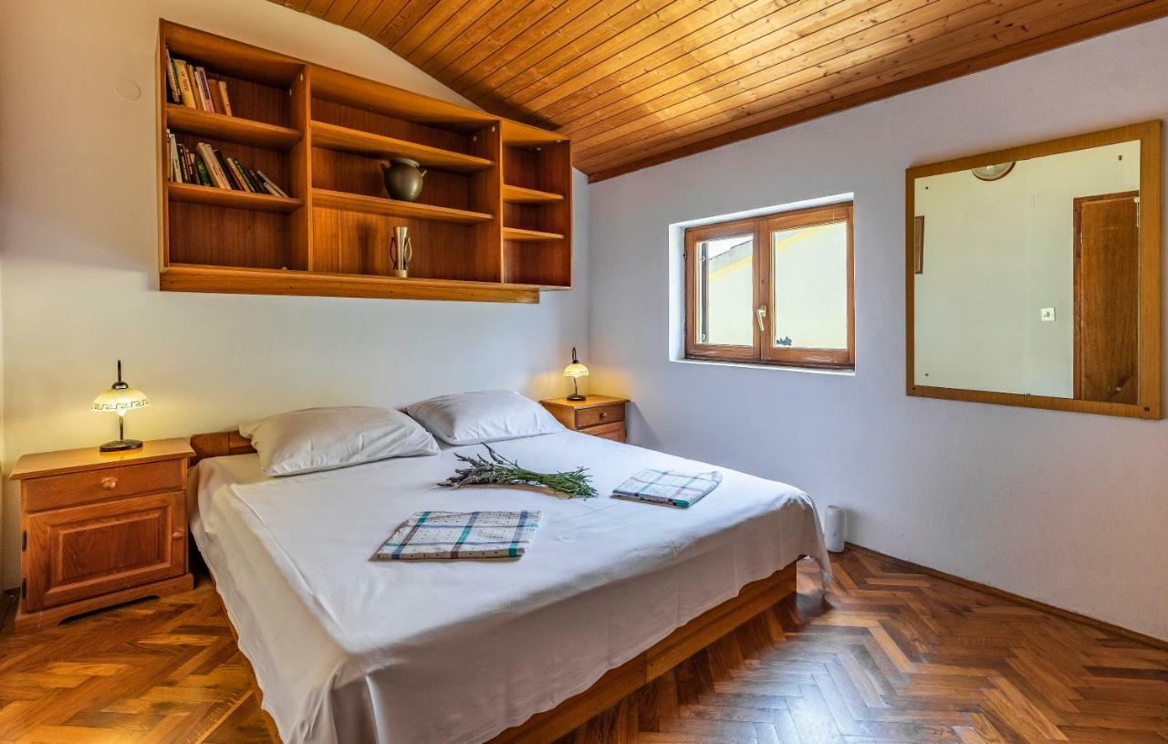 Apartment Lorencin Milka Medulin Bagian luar foto