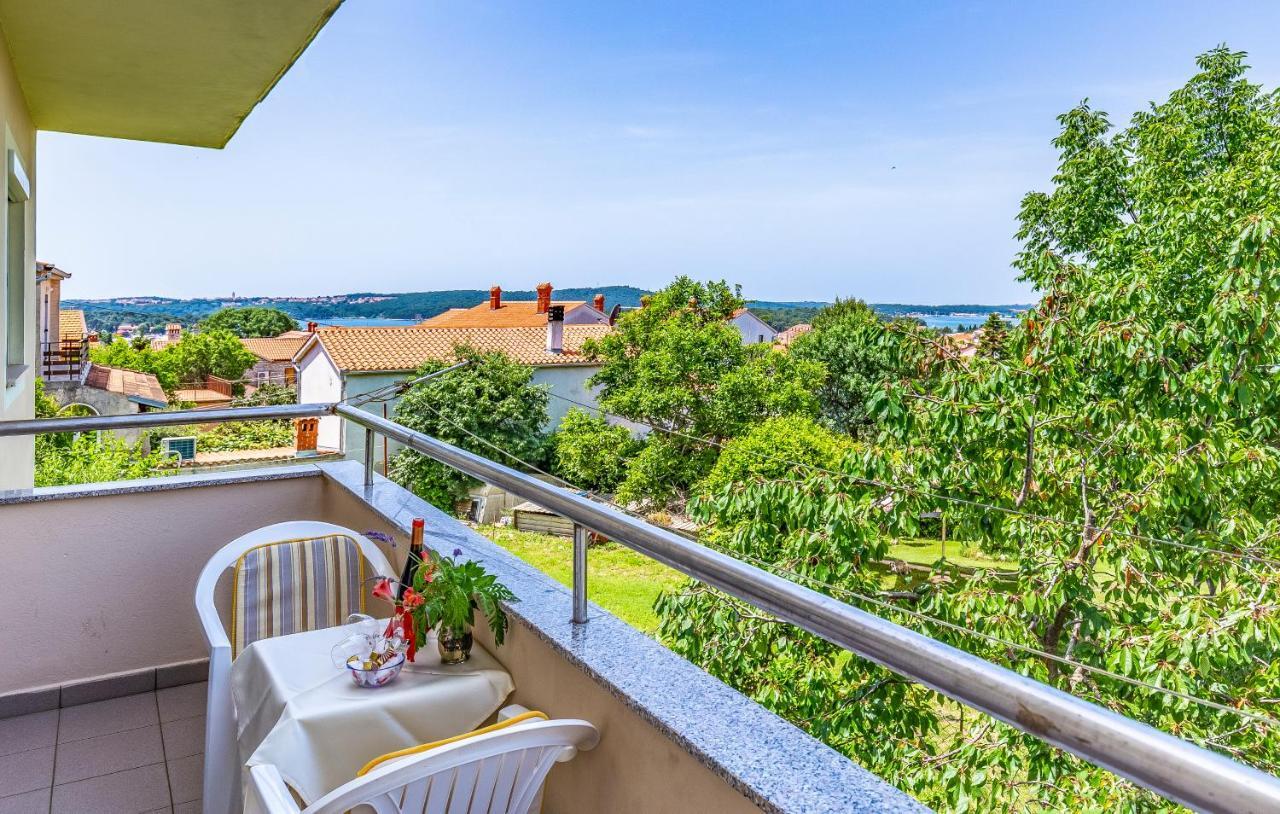 Apartment Lorencin Milka Medulin Bagian luar foto