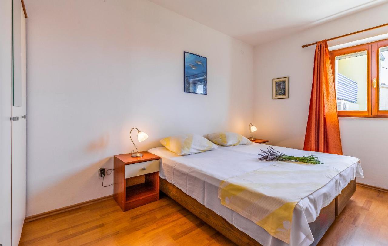 Apartment Lorencin Milka Medulin Bagian luar foto