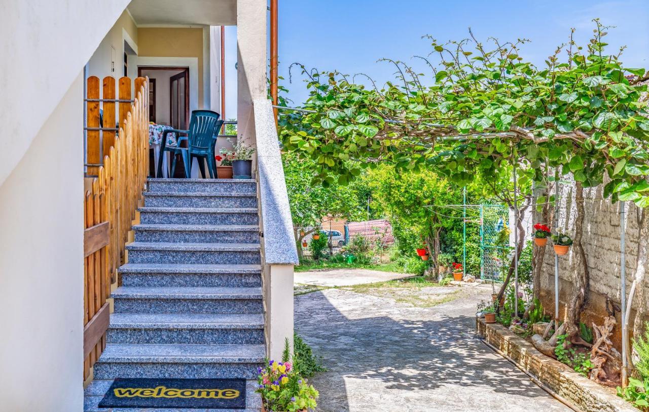 Apartment Lorencin Milka Medulin Bagian luar foto